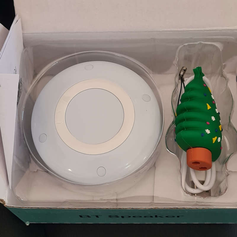 Bluetooth speaker with TWS, fm, Tf and USB capabilities