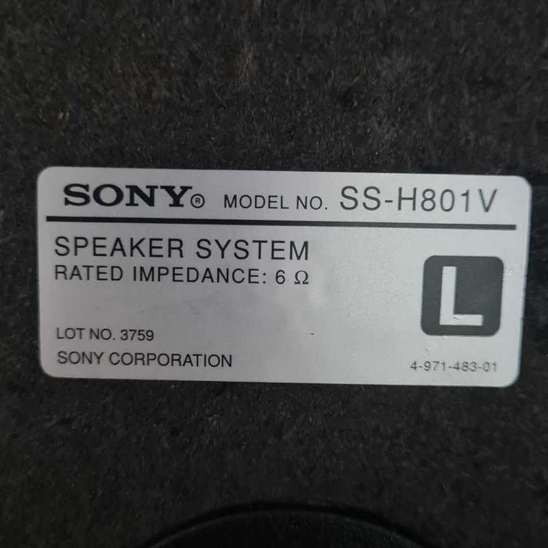 Powerful Sony 3-way speakers.