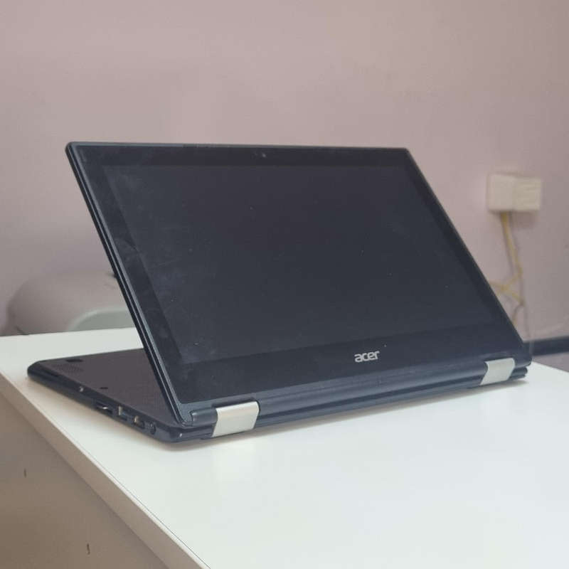 Acer chrome book (not turning on)