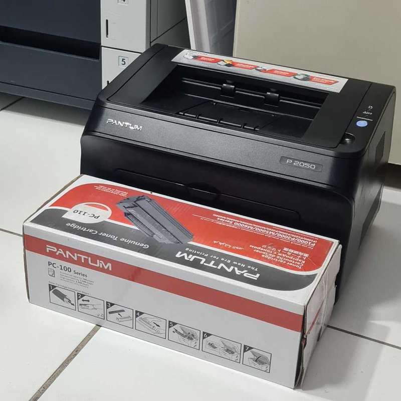 Pantum P2050 laser printer with brand new toner