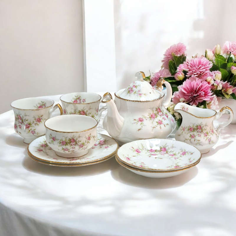 10 pieces high tea set with glass cake stand
