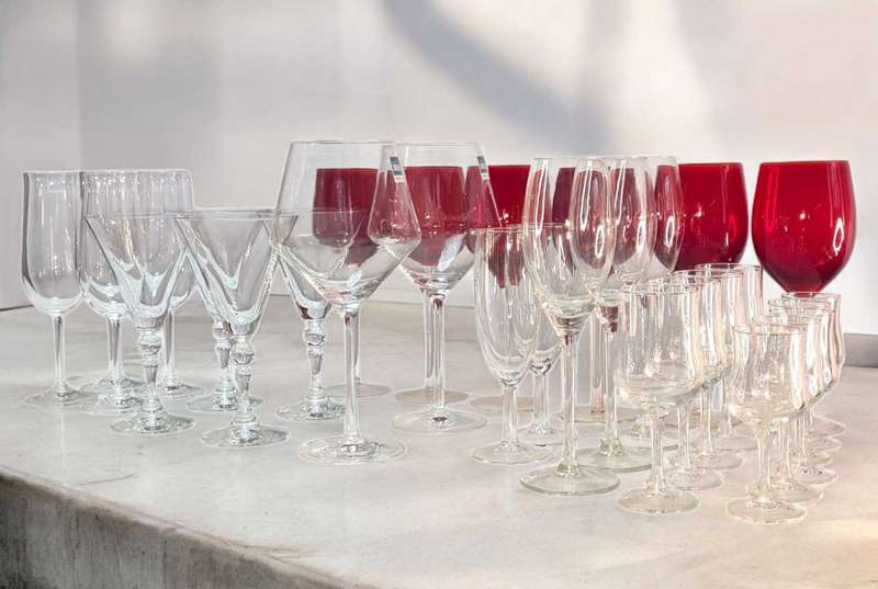 Scott Zwiesel Lot of 30 wine glasses including Scott Zwiesel and Mateus Crystal