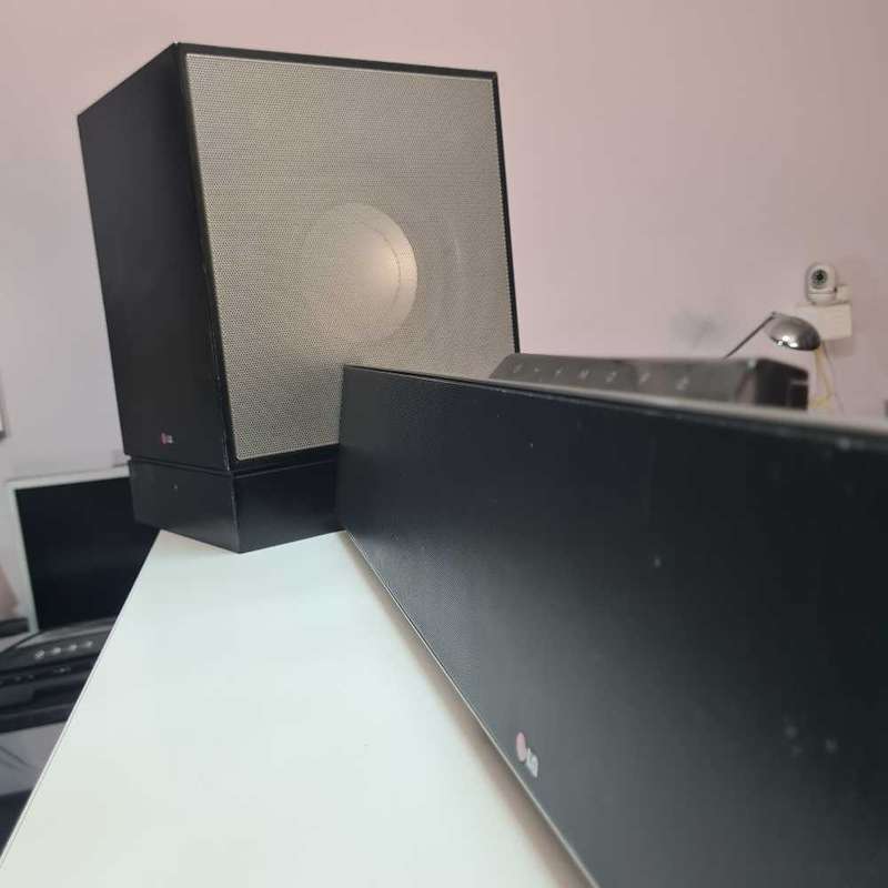 LG bluray sound bar