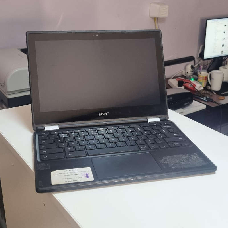 Acer chrome book (not turning on)