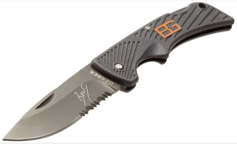 Bear Grylls Gerber knife