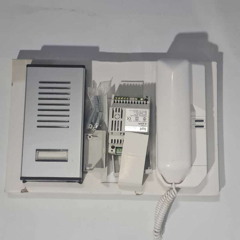 BPT IC38-3 B-RED Intercom