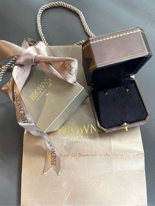 Browns 9ct Rose Gold Diamond Stud Earrings