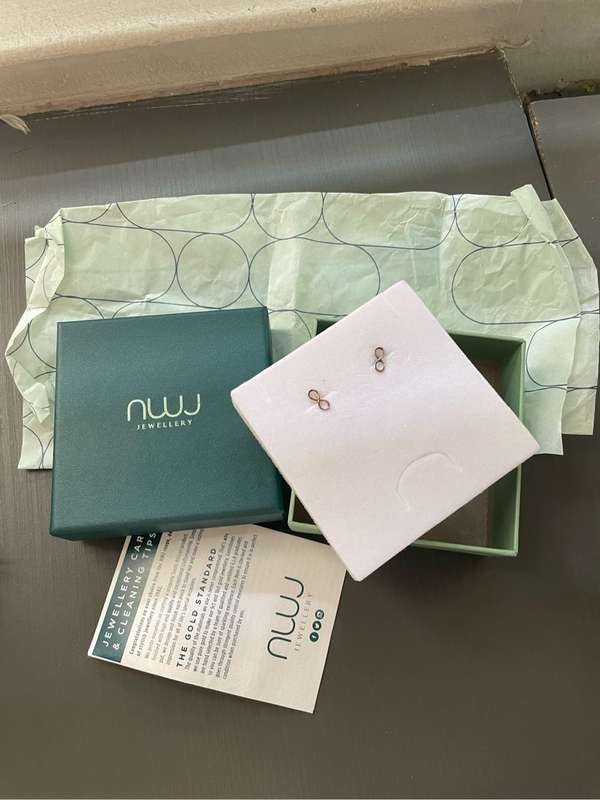 NWJ 9ct Rose Gold Earrings