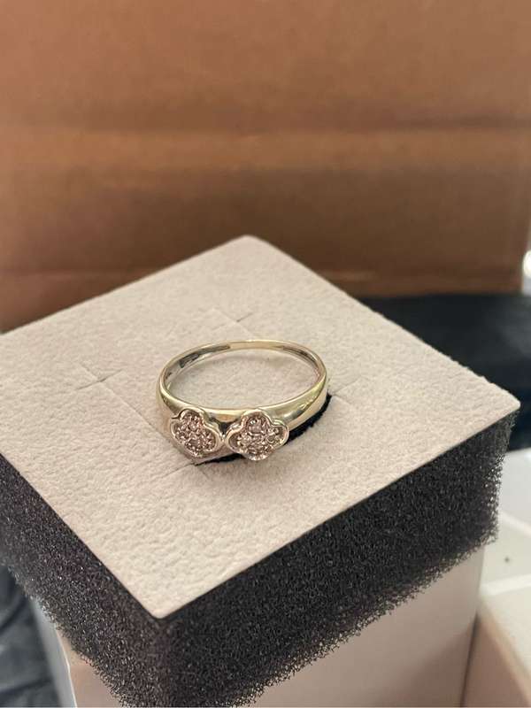 18ct White Gold Diamond Ring van clef