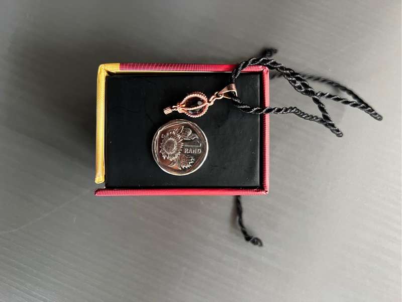 14k Rose Gold Hot Air Balloom pendant with Zultanite