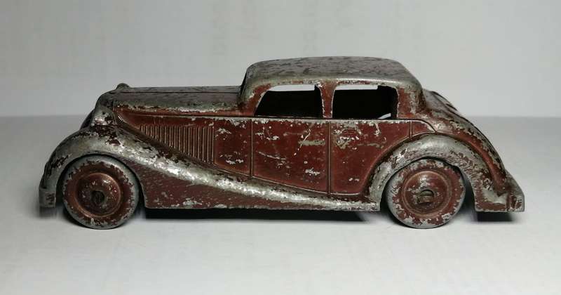 1940s crescent jaguar saloon AROUND 80 YEARS OLD