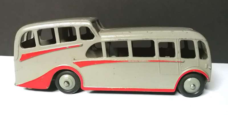 Dinky observation coach