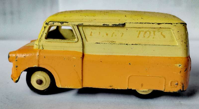 Dinky bedford