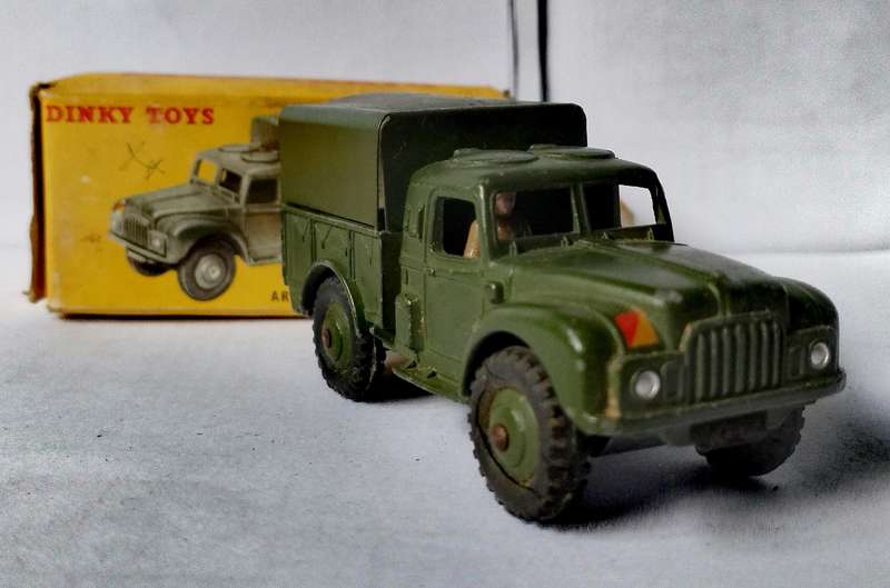 Dinky army 1 ton cargo truck