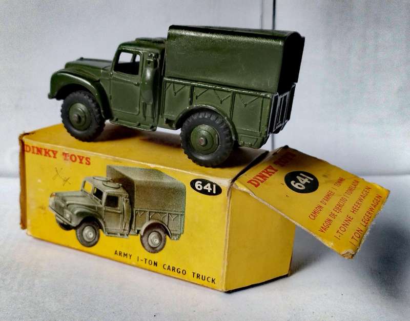 Dinky army 1 ton cargo truck