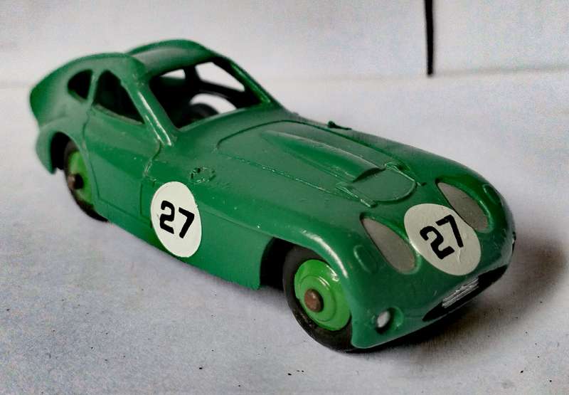 Dinky bristol 450