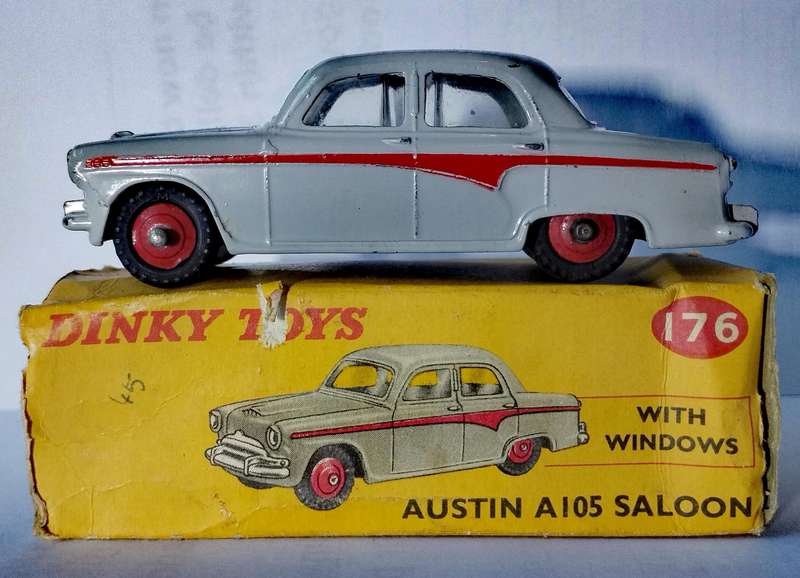 Dinky austin a105 saloon