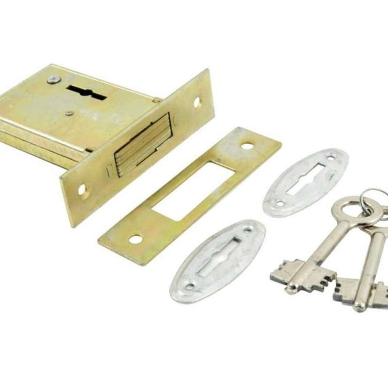 Gate Lock Lock (Gold)