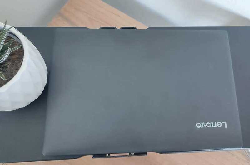 Lenovo IdeaPad S130 S130-11IGM 11.6" Mint Condition