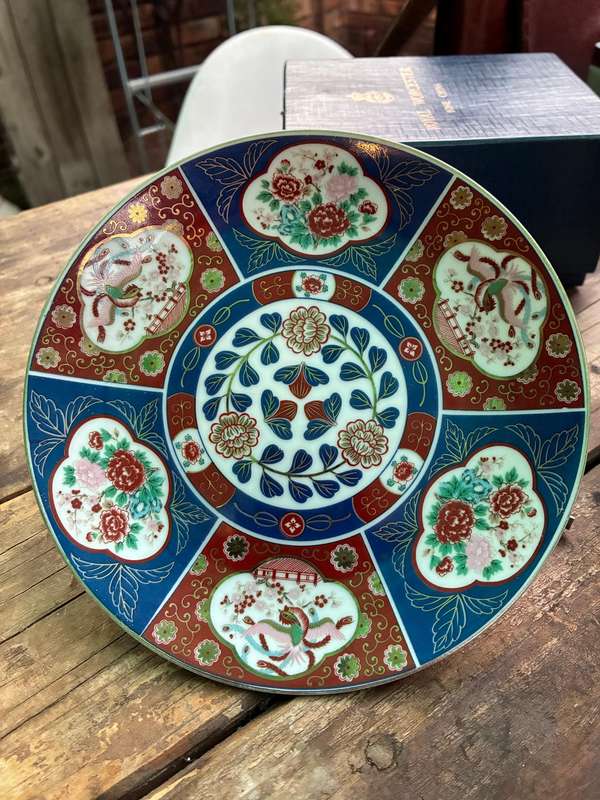 Stunning 16cm Imari plate