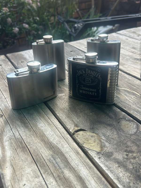 4 delightful hip flasks