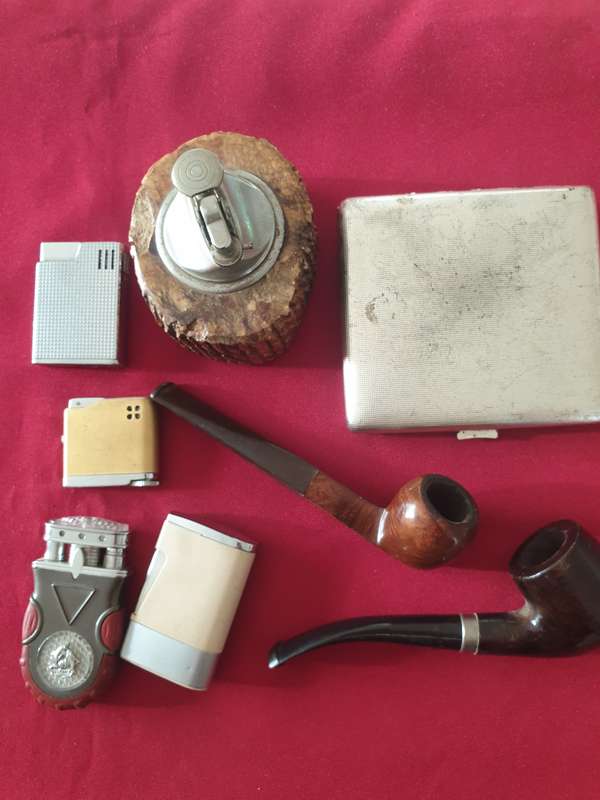 8 x Mancave smoking related items