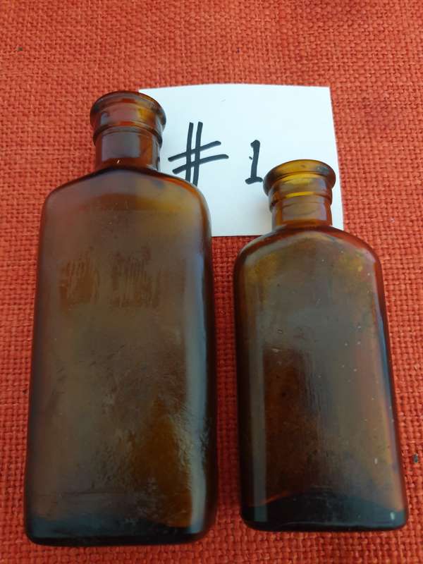 4 x vintage brown Poison/Vergif bottles #1