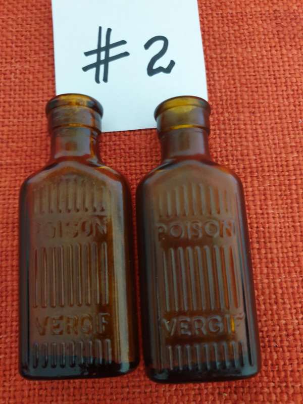 4 x vintage brown Poison/Vergif bottles #2