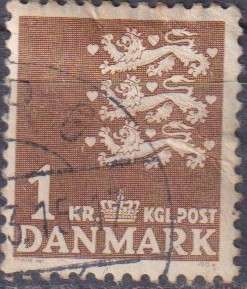 Stamps Denmark 1946 -1947 Small National Arms