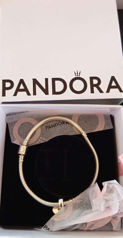 Original Pandora Family Infinity Triple dangle and Braclet