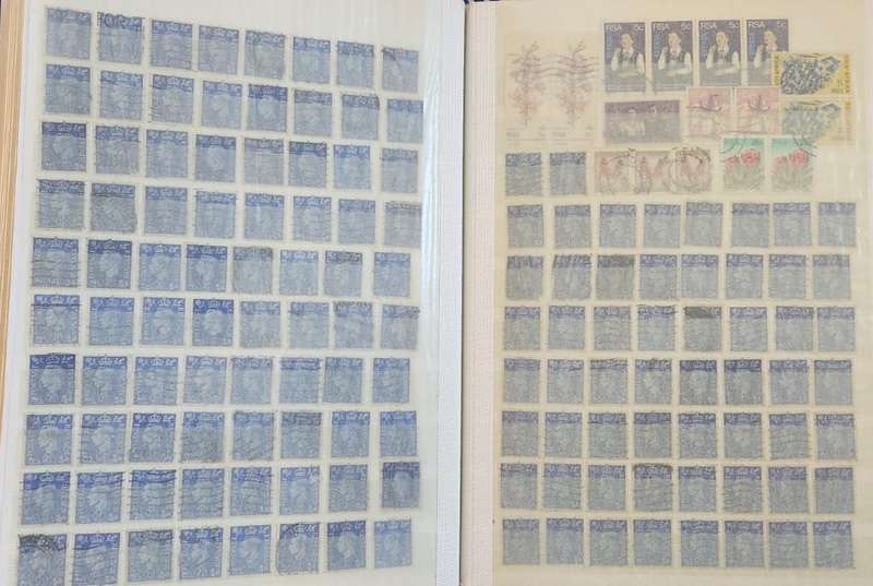 Stamp Album Hard Cover 16 Page 32 Sides  Mix World (NOT CHECKED)
