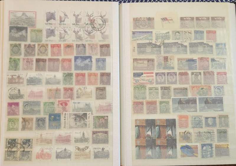 Stamp Album Hard Cover 16 Page 32 Sides  Mix World (NOT CHECKED)