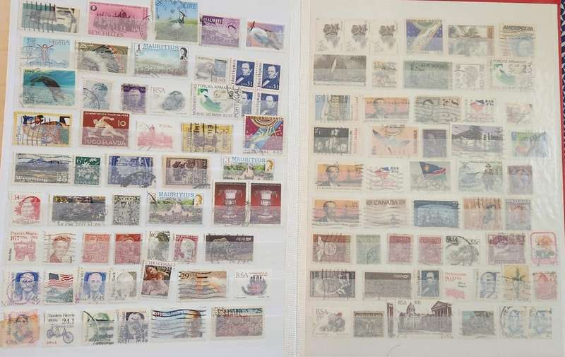 Stamp Album Hard Cover 16 Page 32 Sides  Mix World (NOT CHECKED)
