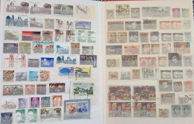 Stamp Album Hard Cover 16 Page 32 Sides  Mix World (NOT CHECKED)