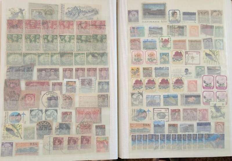 Stamp Album Hard Cover 16 Page 32 Sides  Mix World (NOT CHECKED)