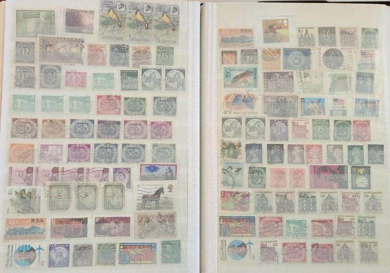 Stamp Album Hard Cover 16 Page 32 Sides  Mix World (NOT CHECKED)
