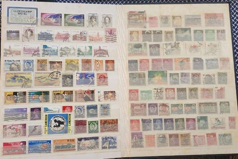 Stamp Album Hard Cover 16 Page 32 Sides  Mix World (NOT CHECKED)