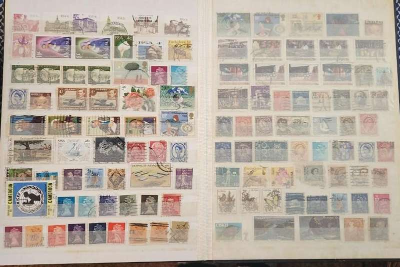 Stamp Album Hard Cover 16 Page 32 Sides  Mix World (NOT CHECKED)