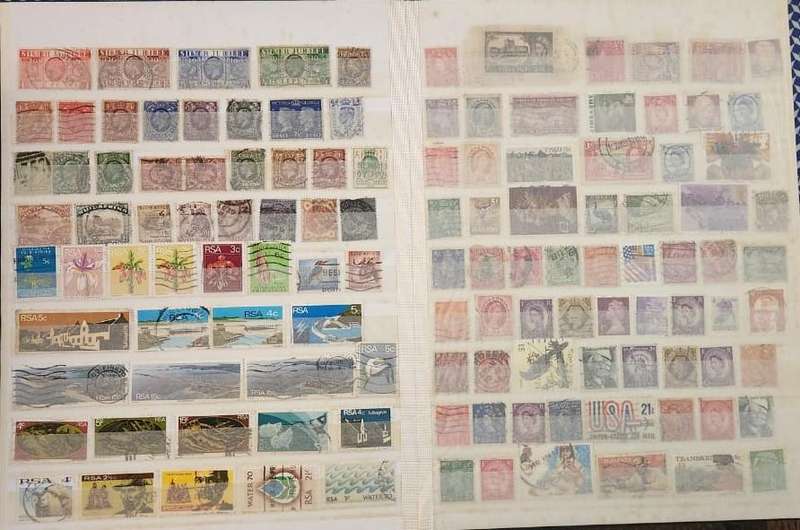 Stamp Album Hard Cover 16 Page 32 Sides  Mix World (NOT CHECKED)