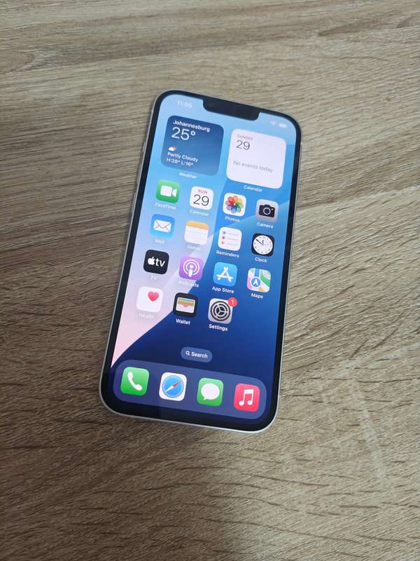Apple iPhone 13 128GB Starlight