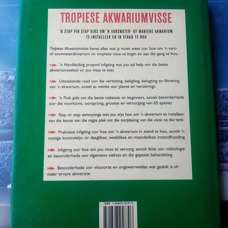 Tropiese Akwariumvisse" by John Dawes  Ultimate Guide to Tropical Aquarium Fish