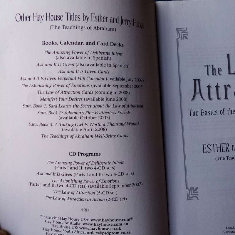 The Law of Attraction: The Basics of the Teachings of Abraham by Esther Hicks