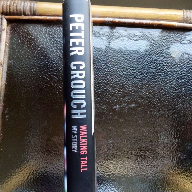 Walking Tall: My Story by Peter Crouch with Sam Wallace Essential for Football Fans