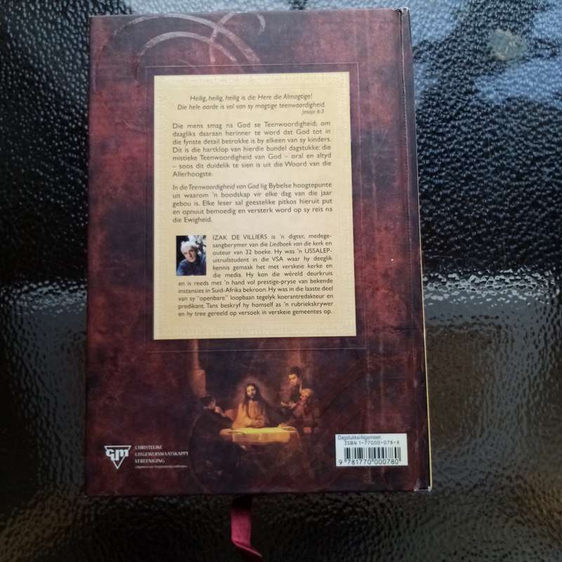 In Die Teenwoordigheid Van God: 366 Oordenkings by Izak de Villiers  Inspirational Daily Devotions