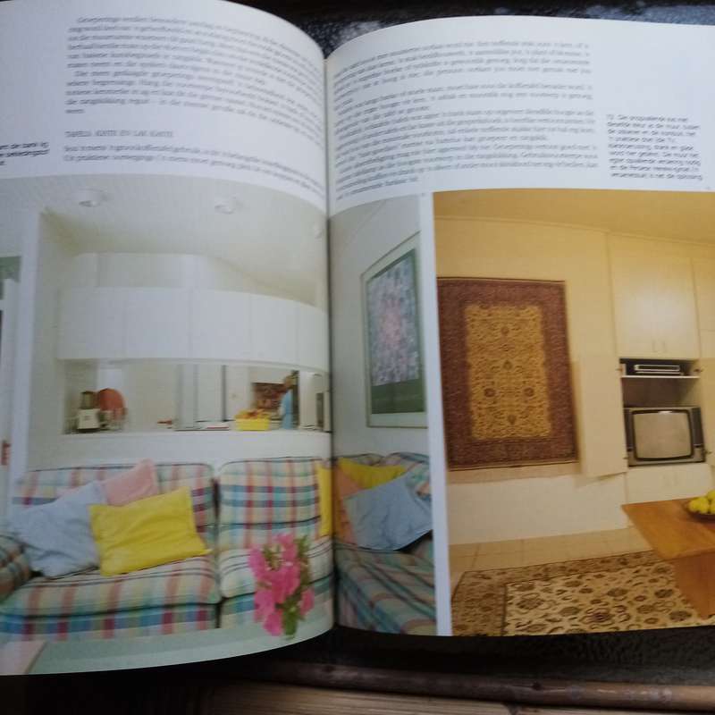 Estelle Spaarwater's Guide: "Praktiese Binneversiering Vir Suid-Afrika"  Stylish Interior Design