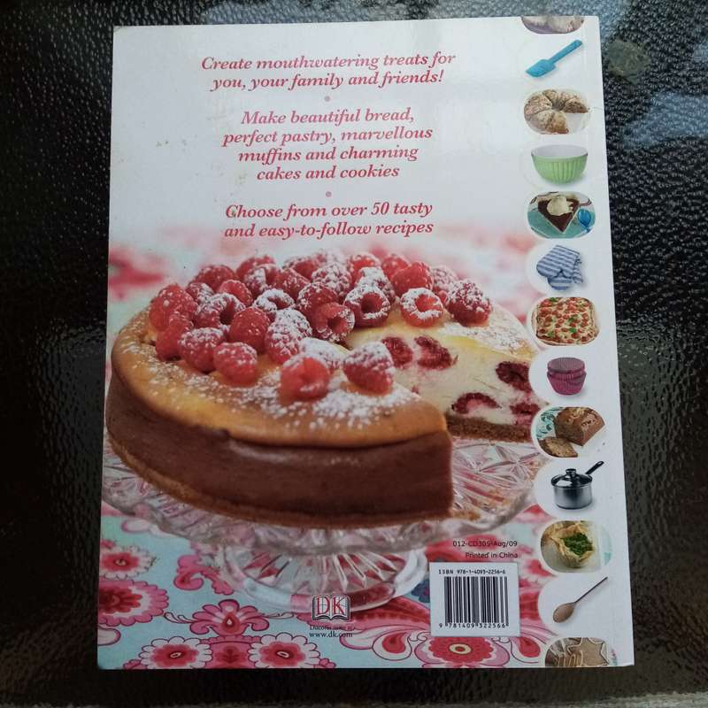 The Children's Baking Book by Denise Smart - Fun & Easy Recipes for Kids