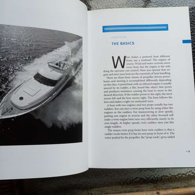 Chapman Practical Boat Handling - Essential Guide for All Sailing Situations