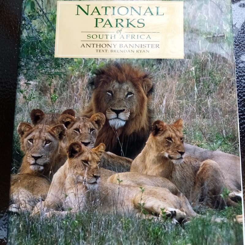 National Parks of South Africa: Stunning Photography & Insights by Anthony Bannister