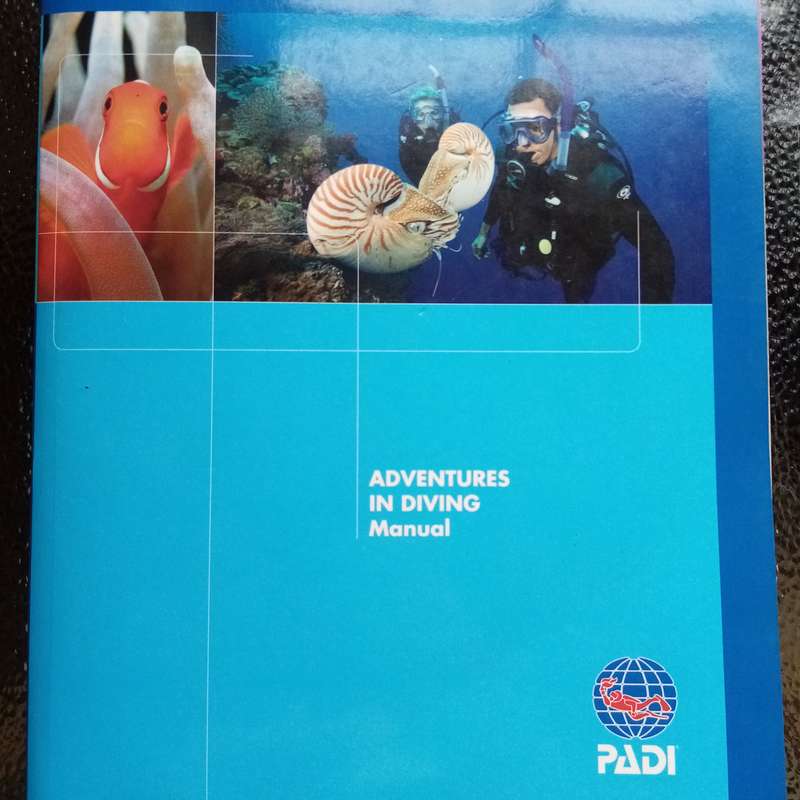 PADI Adventures in Diving Manual - Explore Advanced Diving Techniques