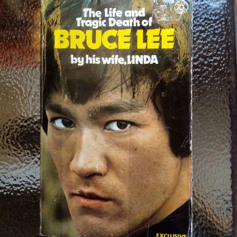 The Life and Tragic Death of Bruce Lee by Linda Lee - In-Depth Biography and Legacy
